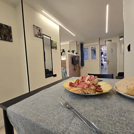 Estudios Centricos 65 Apartmán *